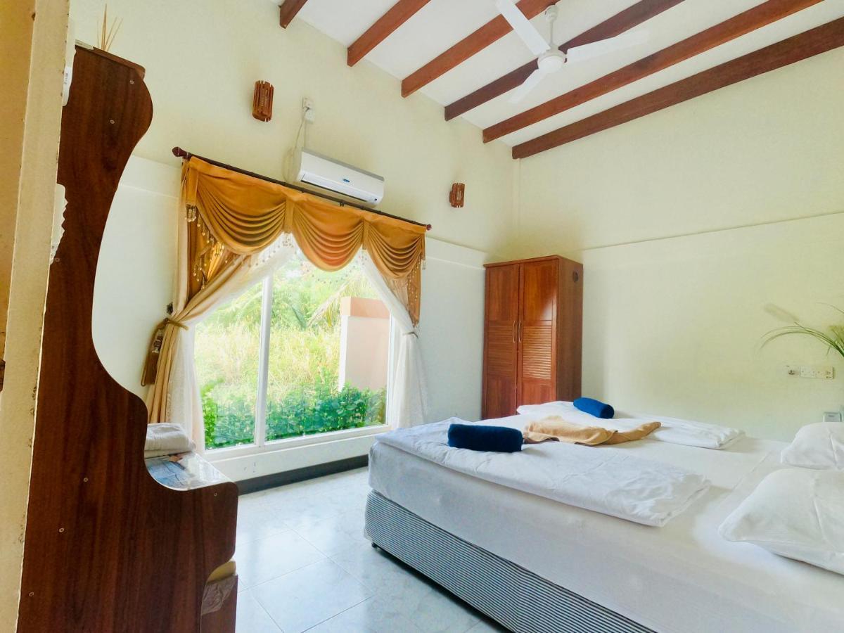 Shamar Guesthouse&Dive Maamigili Eksteriør billede